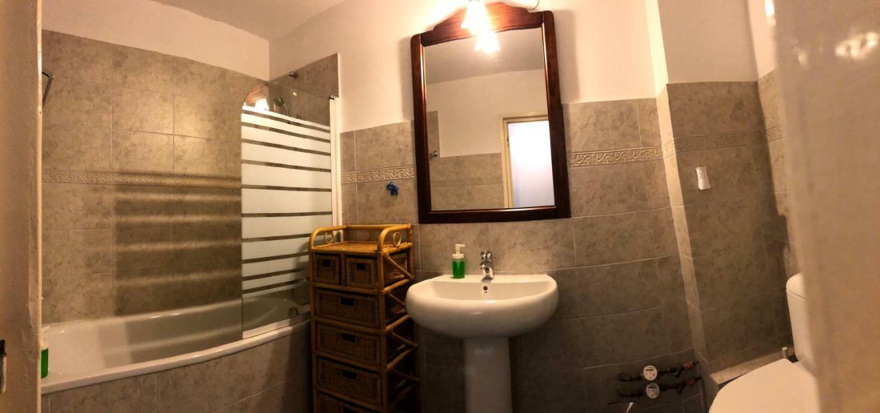 Green Apartment With Terrace 12 บูคาเรสต์ ภายนอก รูปภาพ