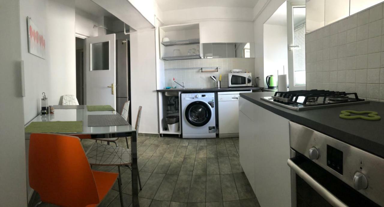 Green Apartment With Terrace 12 บูคาเรสต์ ภายนอก รูปภาพ